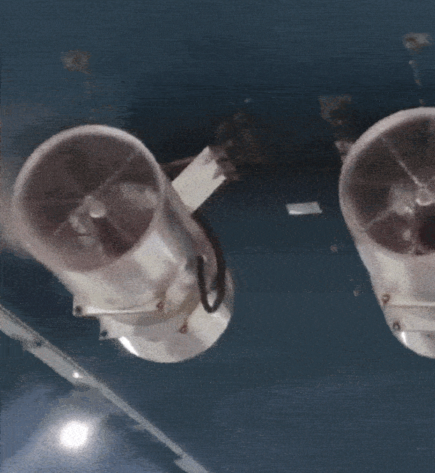 Close-view-of-operating-jet-fan.gif Close-view-of-operating-jet-fan.gif